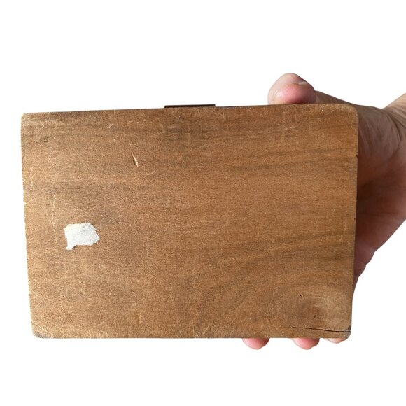 Vintage Wooden Playing Card Storage Box With Two Decks - Picture 6 of 9